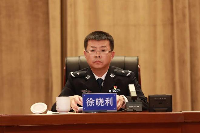海伦市公安局新任领导团队引领未来，筑牢安全防线，共筑城市安全屏障