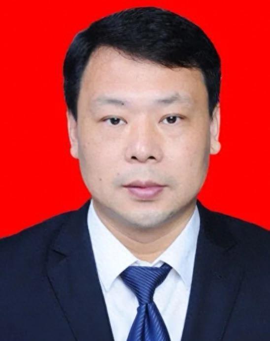 反腐最新案例揭示，腐败的丑陋与正义的坚定
