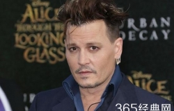 约翰尼·德普演艺事业持续辉煌与个人生活的多彩纷呈，最新消息汇总