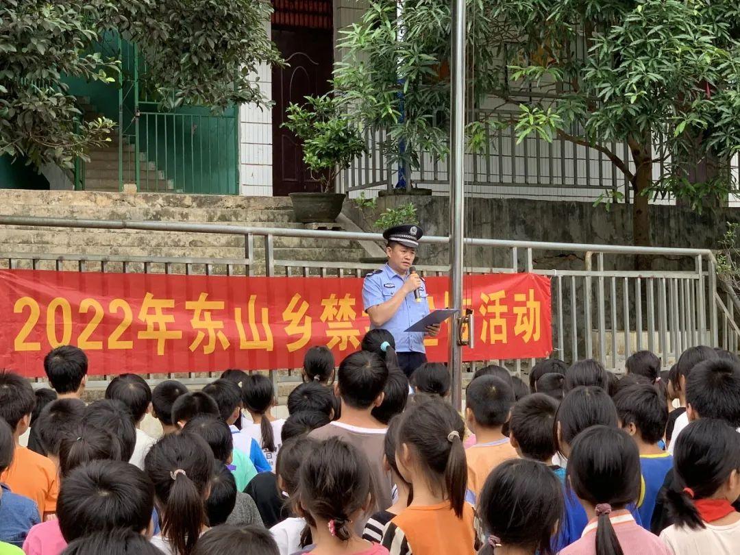 隆林各族自治县退役军人事务局领导最新介绍及变动动态